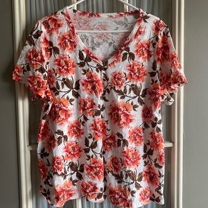 Old navy floral Vneck Tshirt - XL TALL